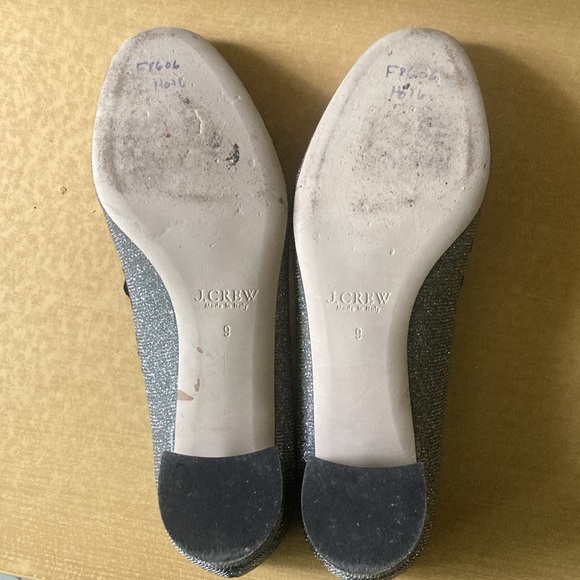 J.CREW GLITTER SCALLOPED HEELS METALLIC SPARKLE GLITTER GUNMETAL SIZE 9 - Picture 4 of 4
